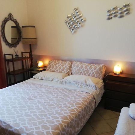 Appartement Le Corti 2 à Alexandrie Extérieur photo