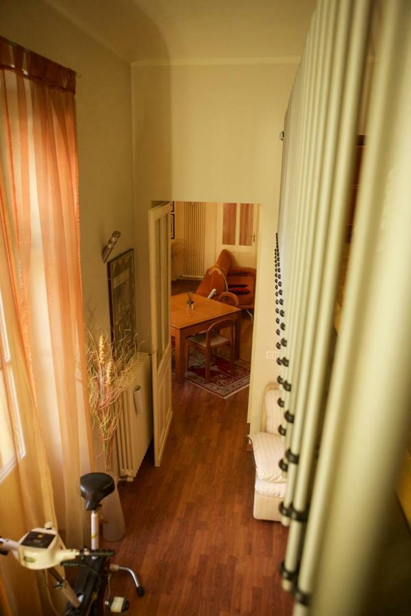 Appartement Le Corti 2 à Alexandrie Extérieur photo