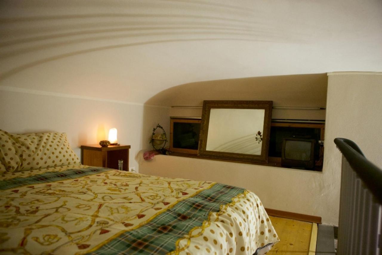 Appartement Le Corti 2 à Alexandrie Extérieur photo